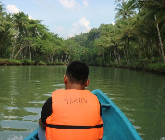 River tour 